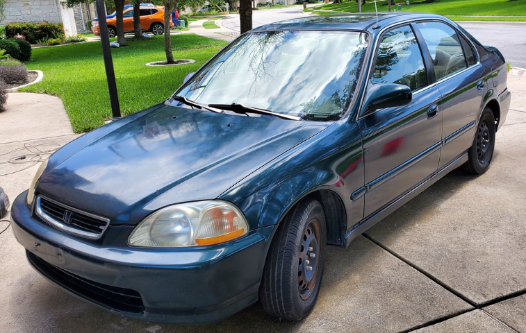 Green 1998 Honda Civic front view